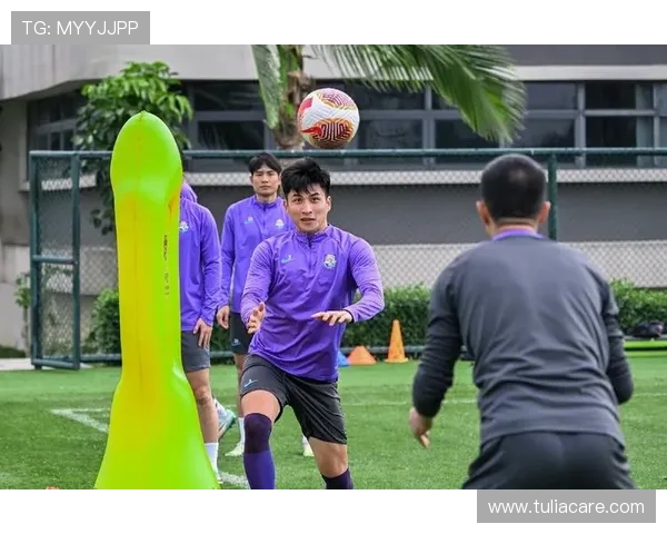 星空体育真人平台:多渠道多终端支持实现随时随地观看体育赛事